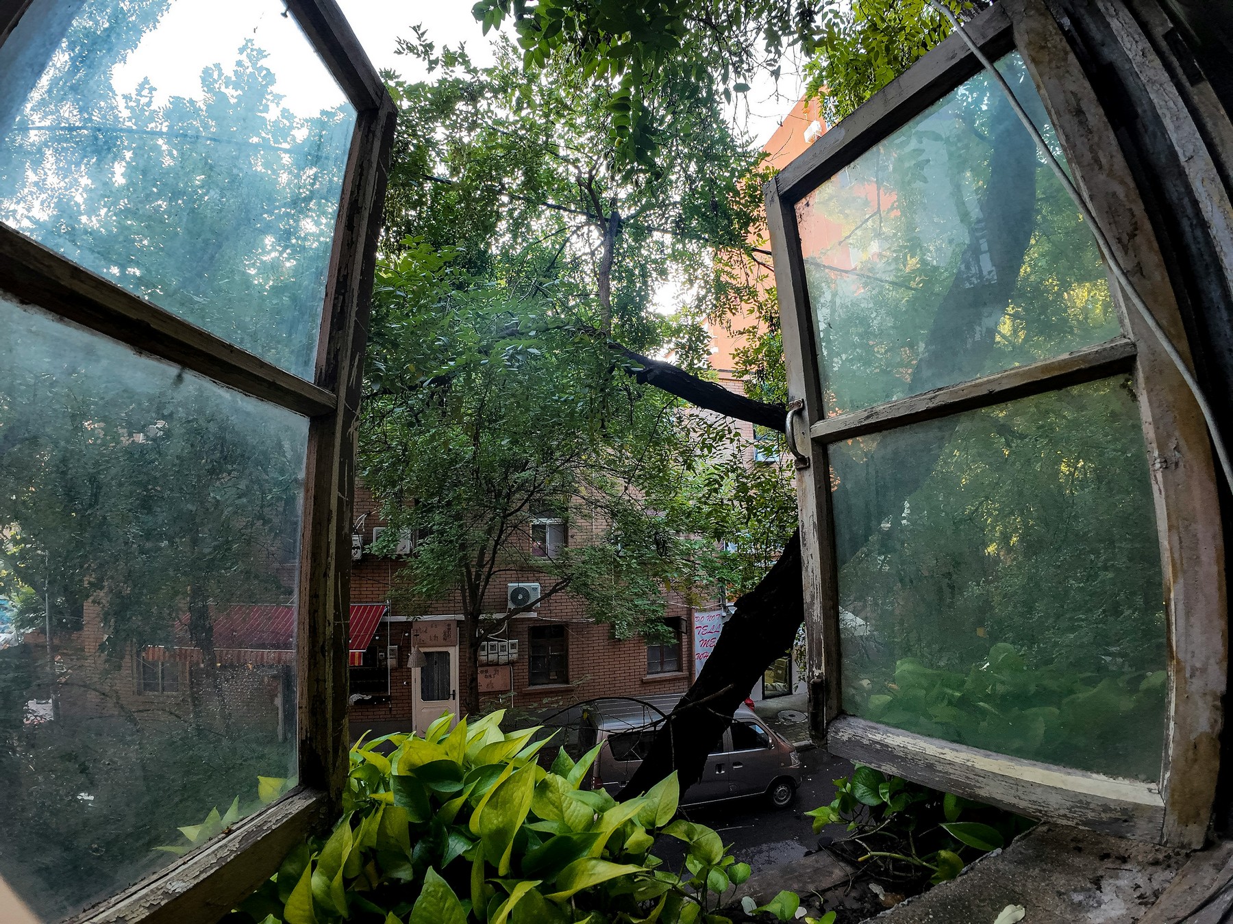 Kunststofffenster reinigen ohne sichtbares Ergebnis